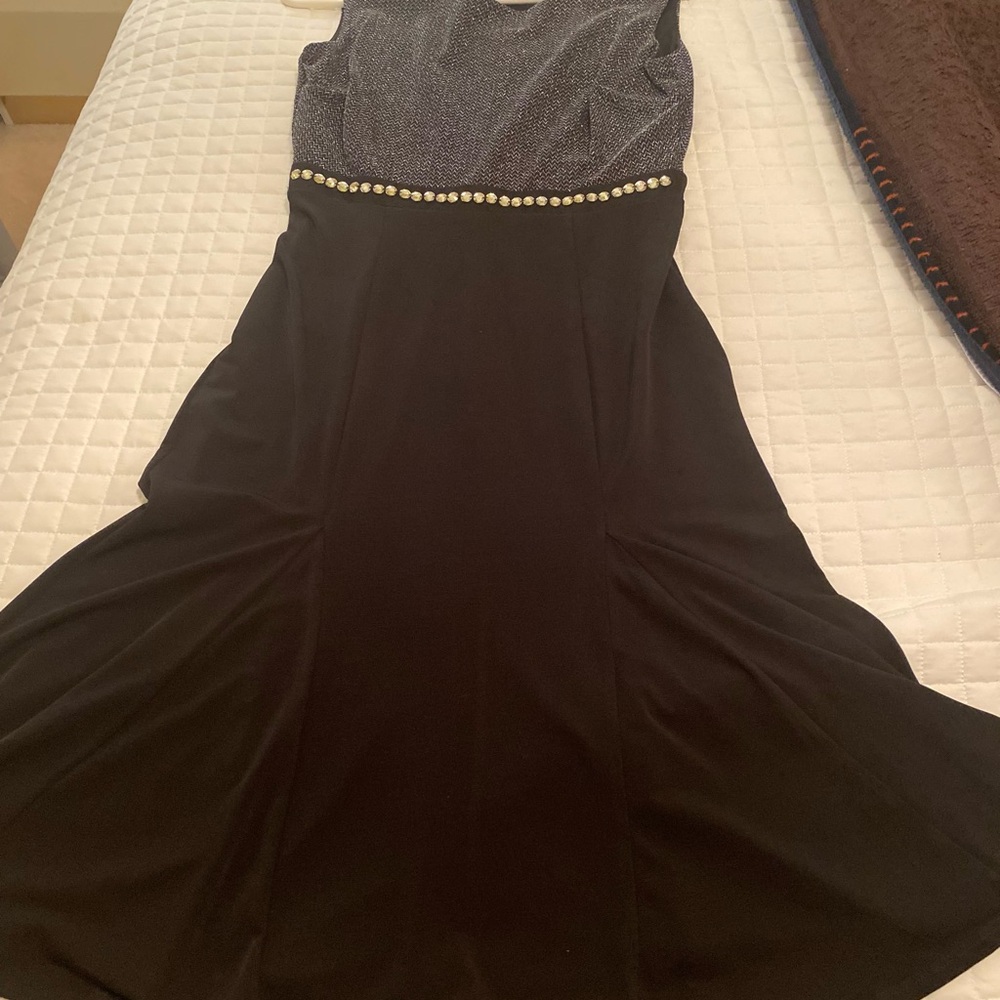 Enfocus Studio Black and Gray Maxi Dress